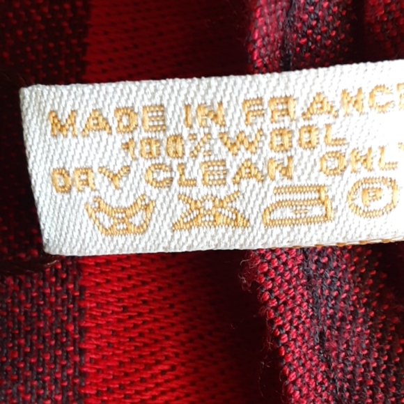 AUTHENTIC LOUIS VUITTON MONOGRAM SCARF/SHAWL - Picture 6 of 8